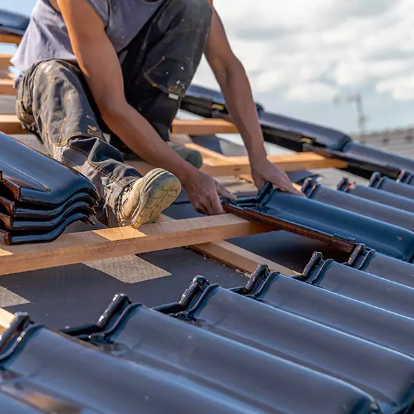 Why Wheaton Homeowners Choose Wheaton Roofing Experts for Roof and Gutter Repair?
